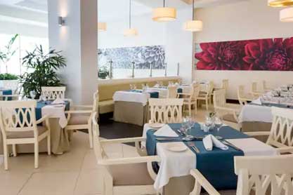 Las Dalias Restaurant